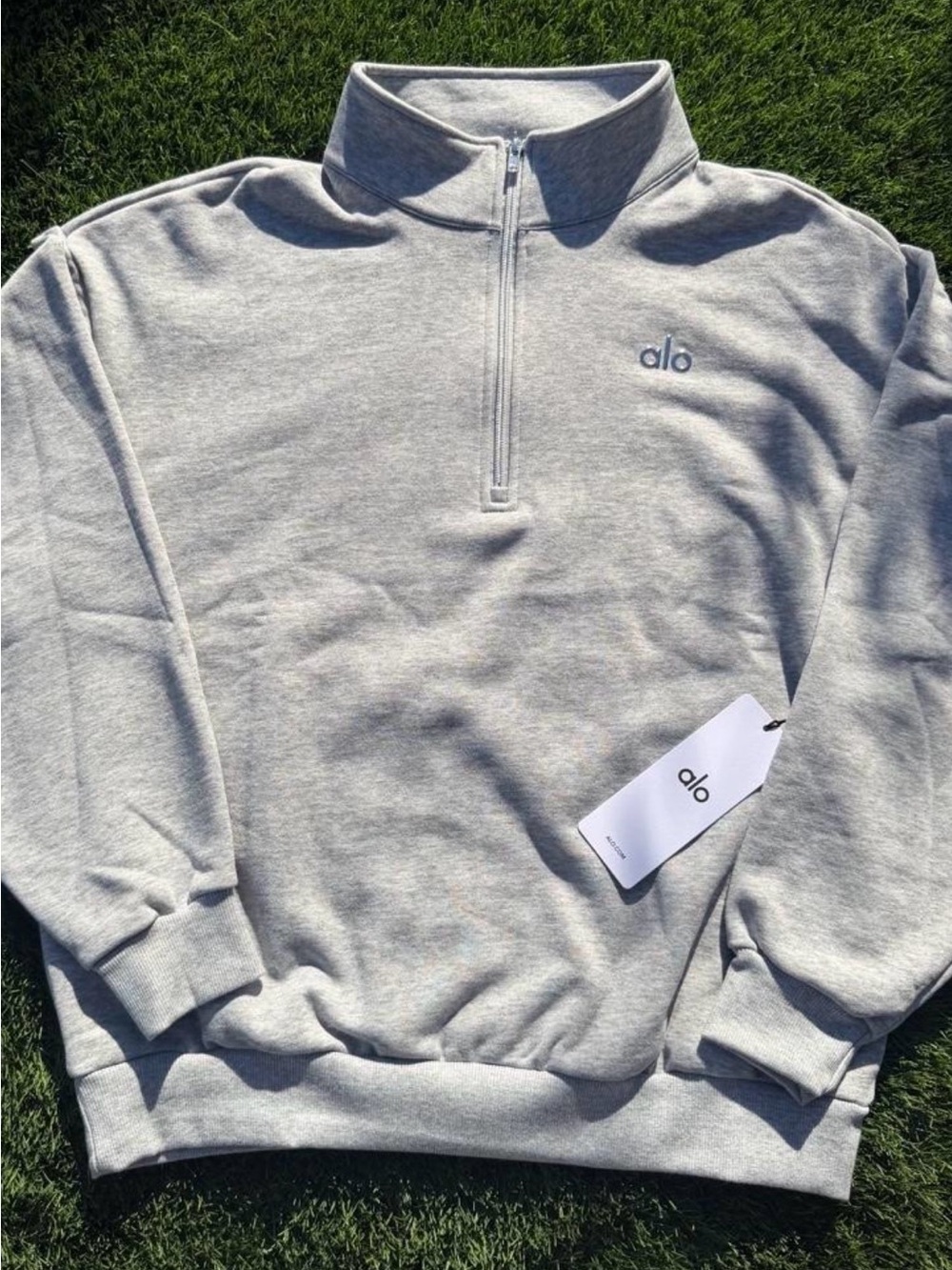 ALO Yoga Men’s Light Heather Gray Half-Zip Sweatshirt